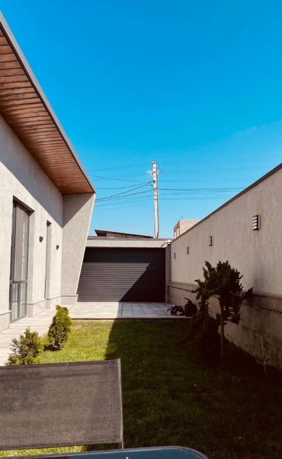 Zovuni Grey Houseアパートホテル エクステリア 写真